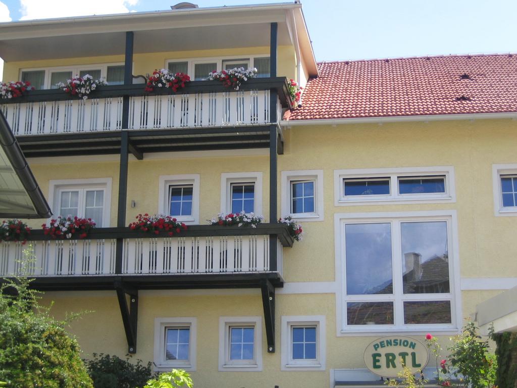 Pension & Apartments Ertl Seeboden Exterior foto