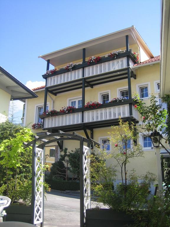 Pension & Apartments Ertl Seeboden Exterior foto